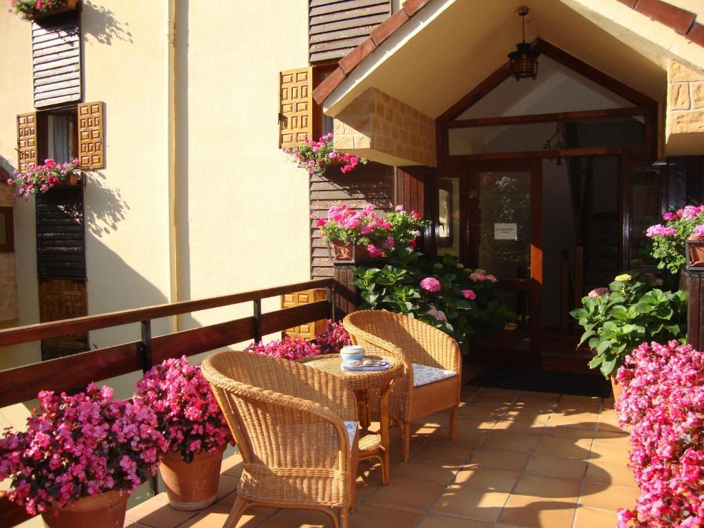 Apartamentos Y Habitaciones Sebrango Espinama Ngoại thất bức ảnh