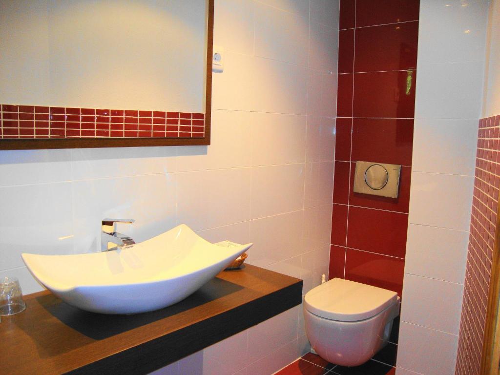 Apartamentos Y Habitaciones Sebrango Espinama Ngoại thất bức ảnh